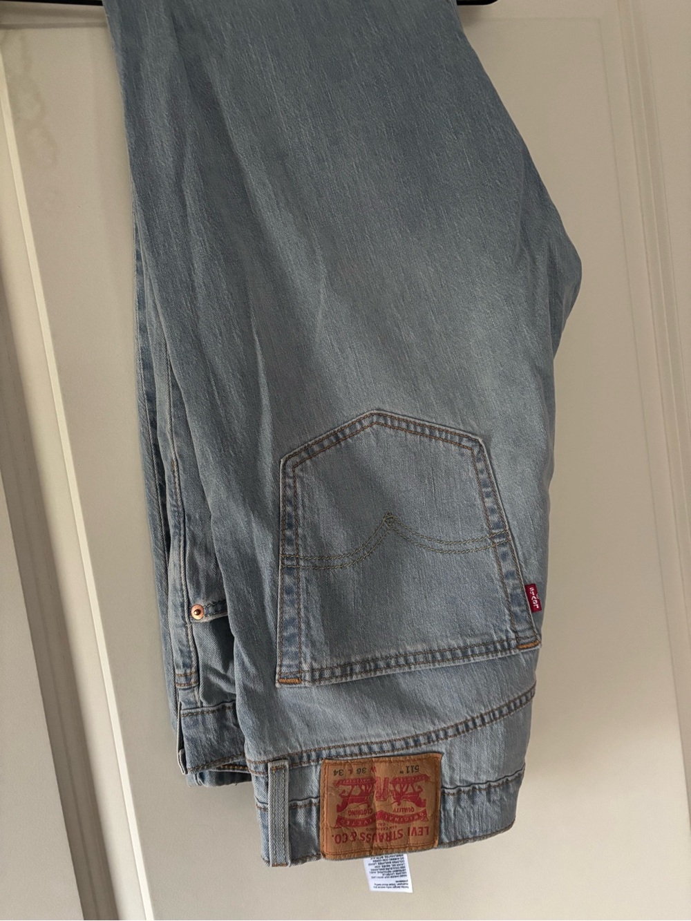 Levi's 511 Men's Light Wash Relaxed Denim Jeans